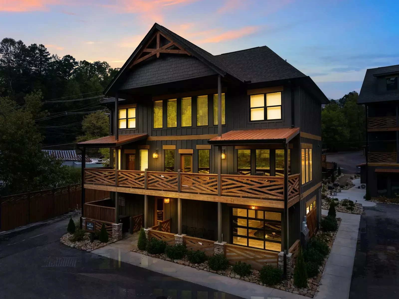 Bear Cove cabin