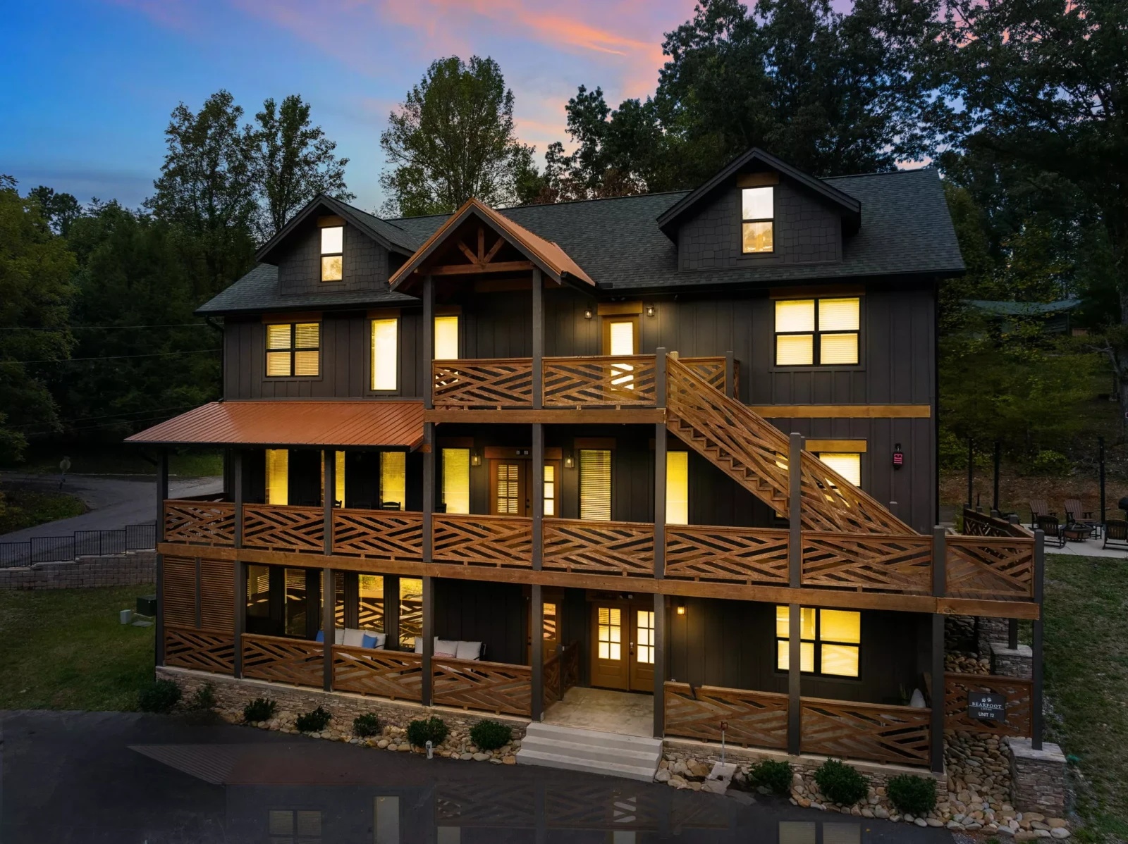 Bearfoot Lodge Gatlinburg TN