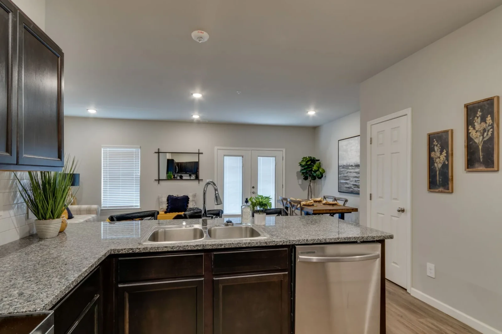 luxury apartment sevierville tn