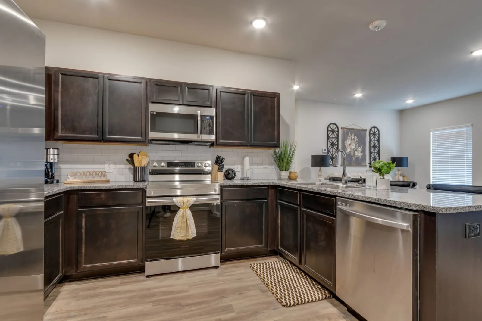 rylans creek apartment kitchen