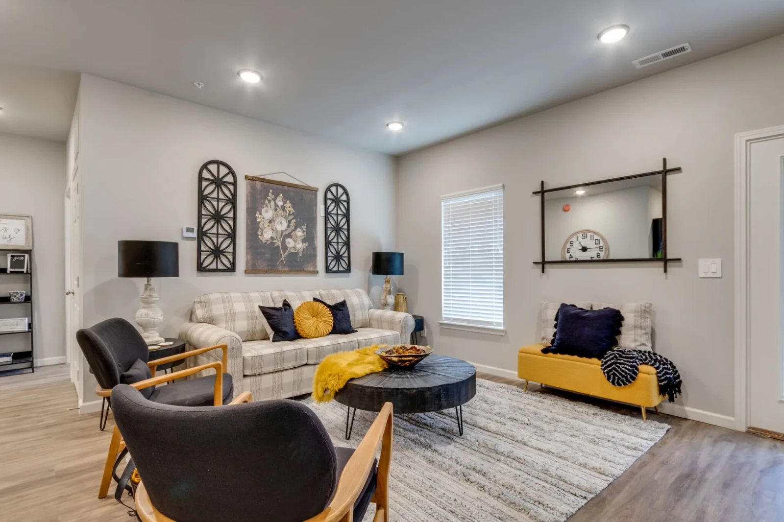 apartment living room