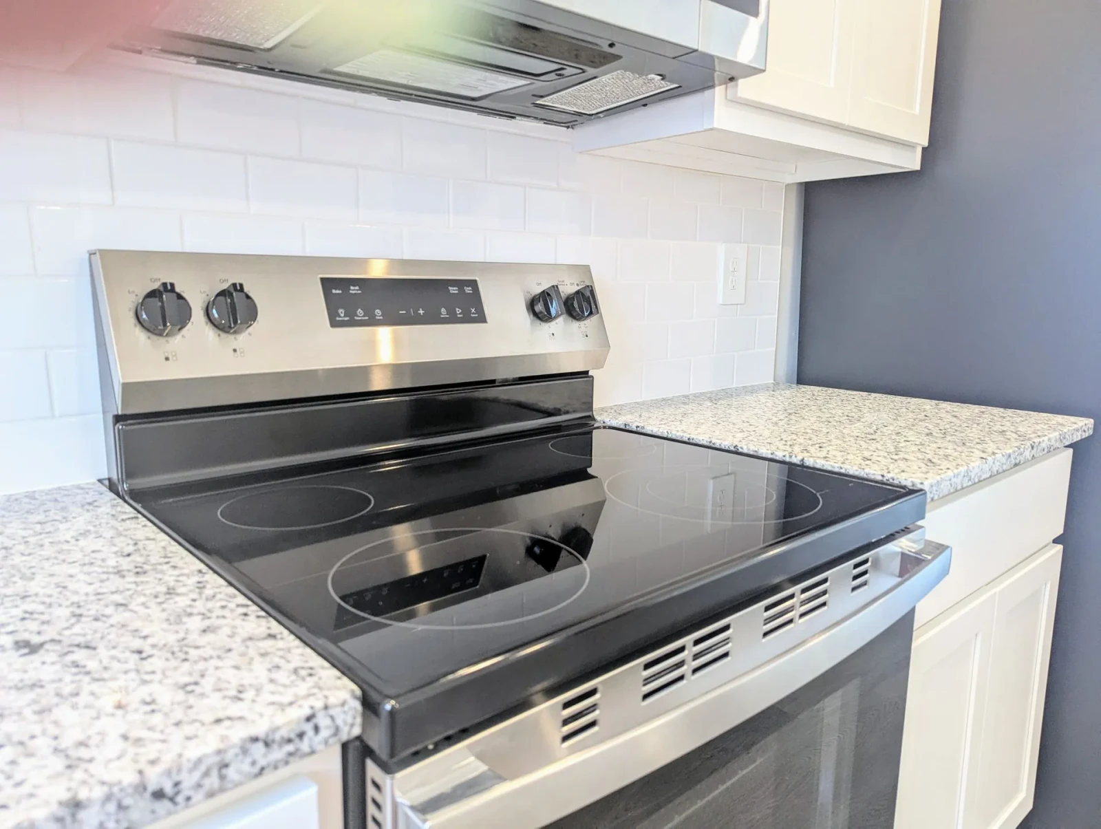 townhome kitchen